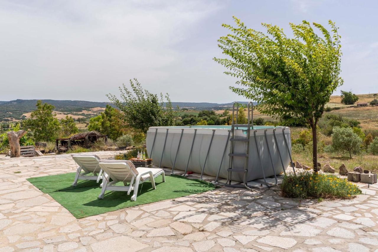 Villa Immersa Nella Natura Perfugas ภายนอก รูปภาพ